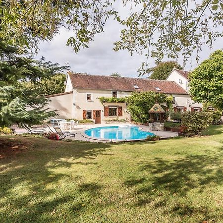 Entre Canal Et Vignes Bed & Breakfast Escolives-Sainte-Camille Luaran gambar