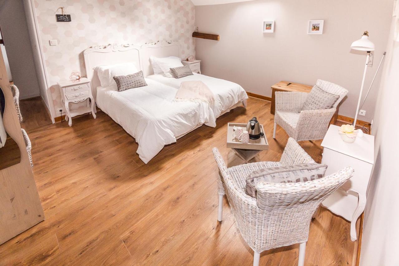 Entre Canal Et Vignes Bed & Breakfast Escolives-Sainte-Camille Luaran gambar